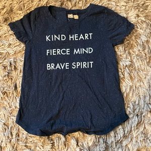 Kind heart fierce mind brave spirit med navy hollister short sleeve t shirt